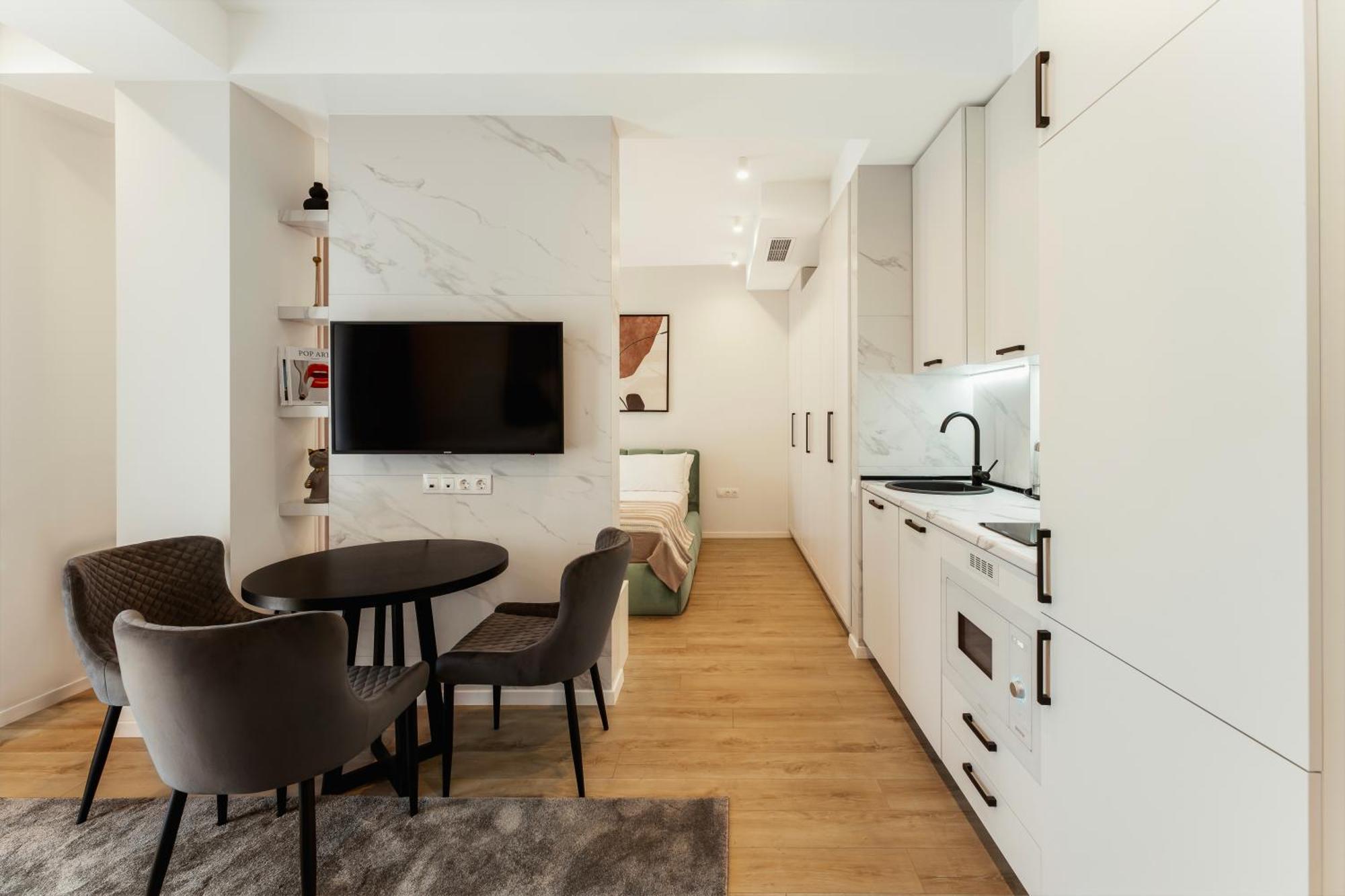 Solridge Aparthotel Tbilisi Buitenkant foto